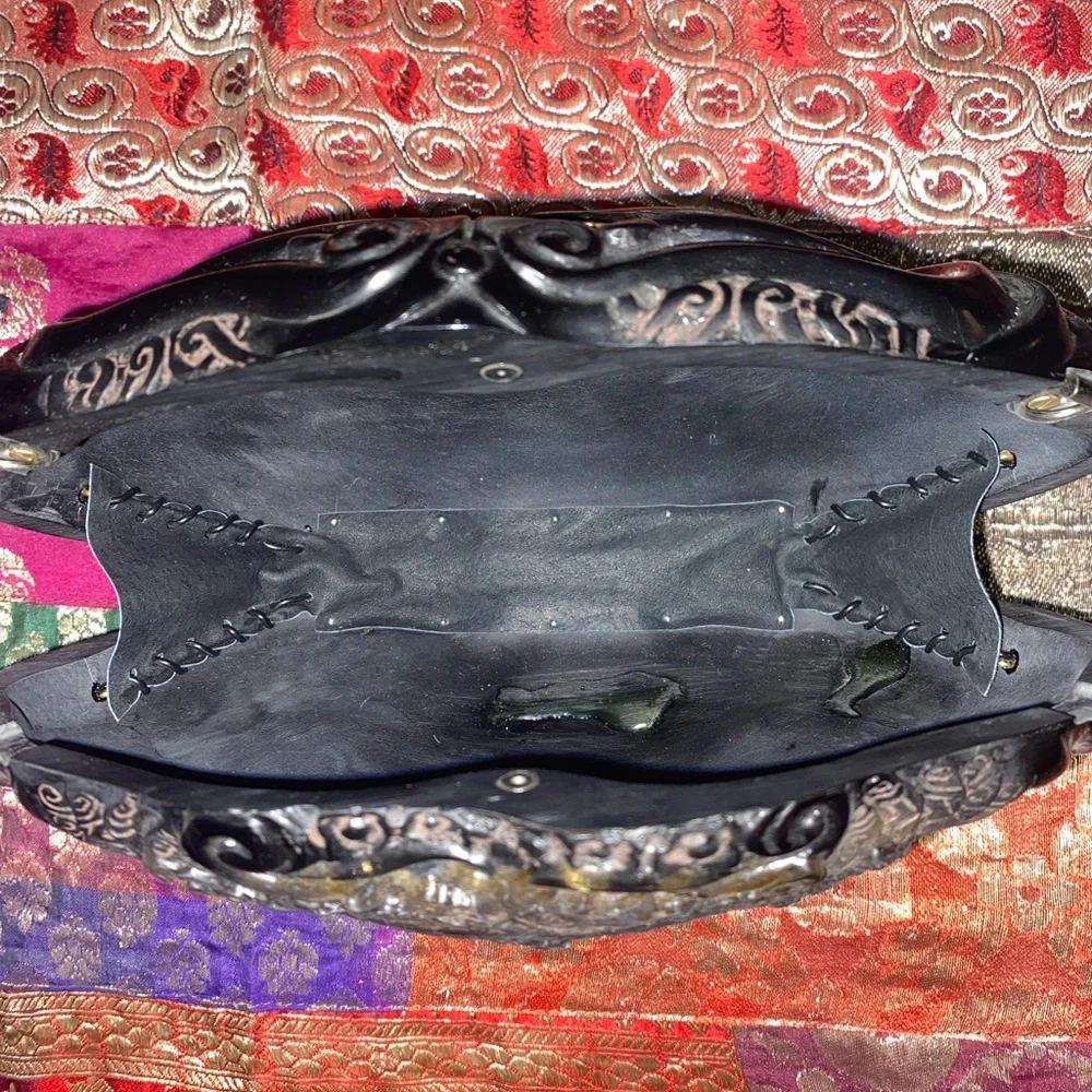 Thai Princess resin bag - Picture 3 of 3